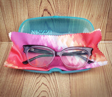 Lesbian Pixel Pride Microfiber Glasses Cloth